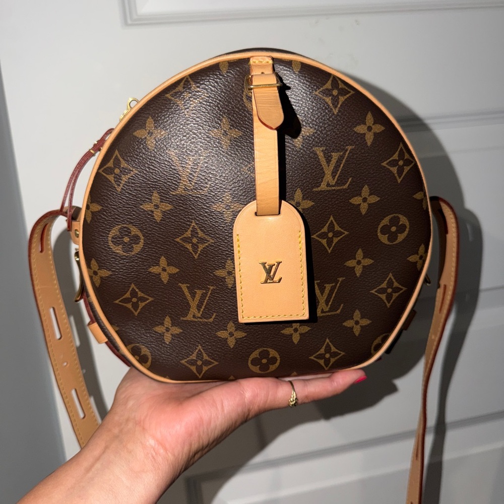 Louis Vuitton Monogram Round Crossbody in Brown with Tan Trim